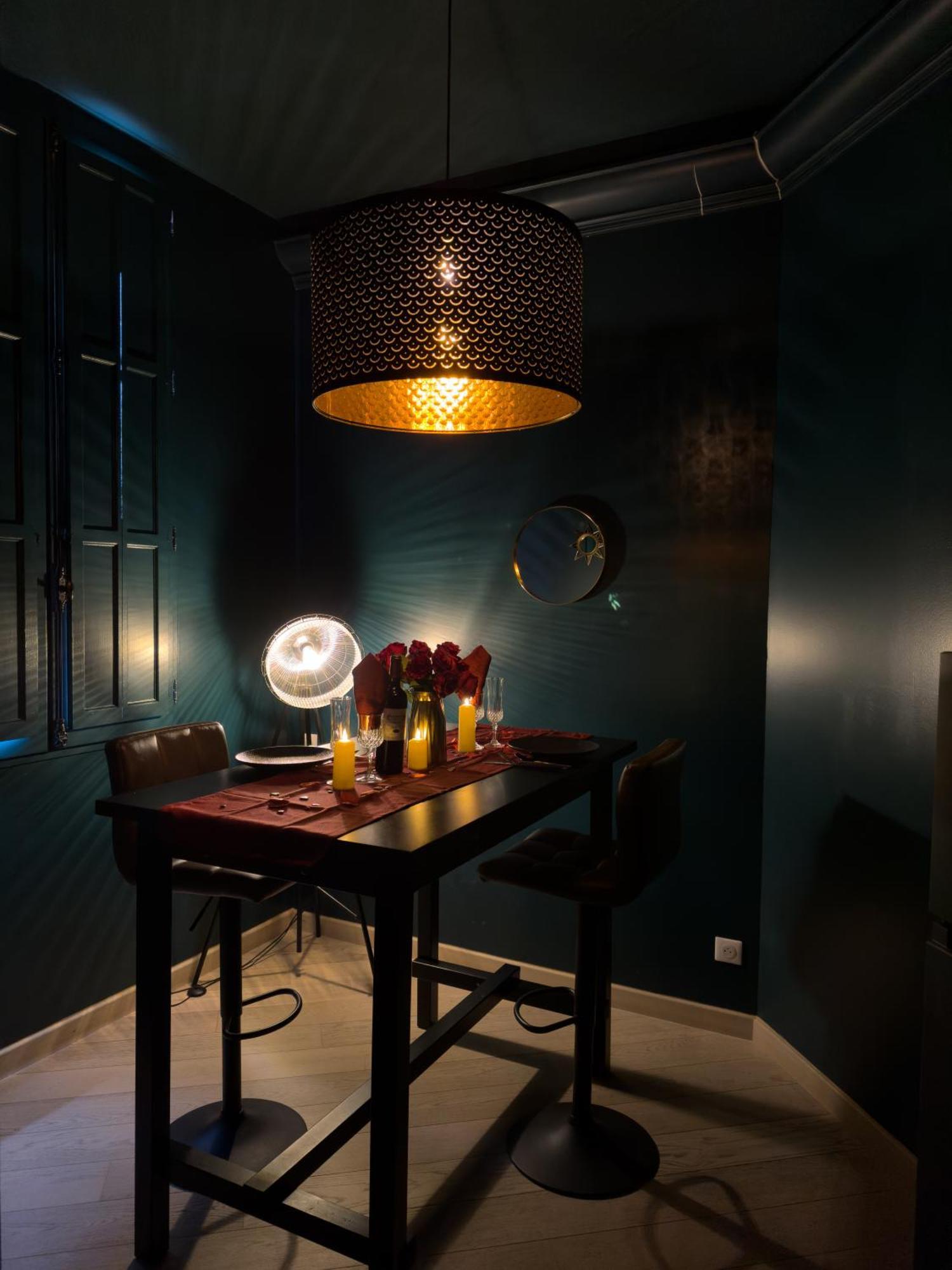 Mieuxqualhotel Jacuzzi Privatif Velvet Desire ボルドー エクステリア 写真